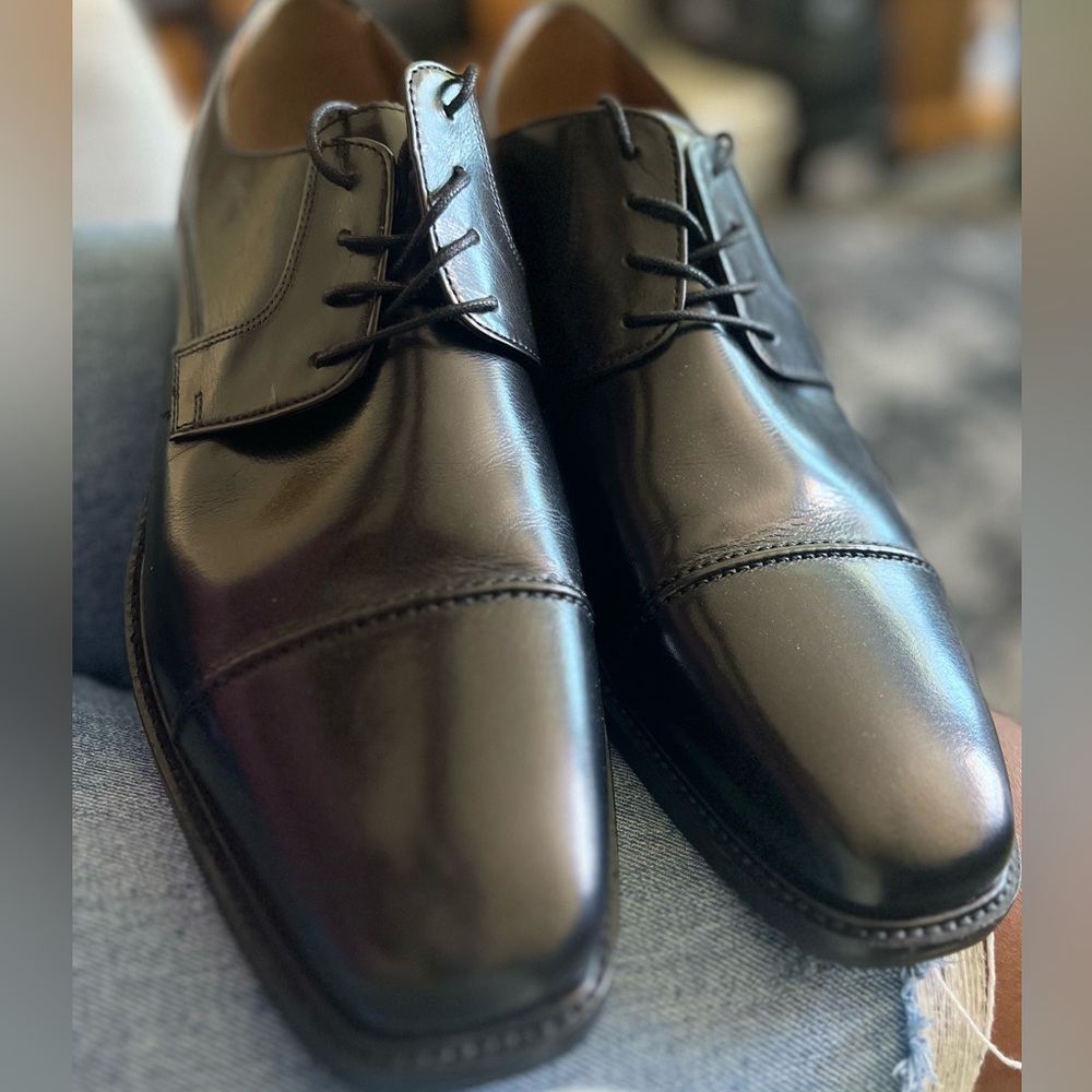 Florsheim Shoes Never worn!